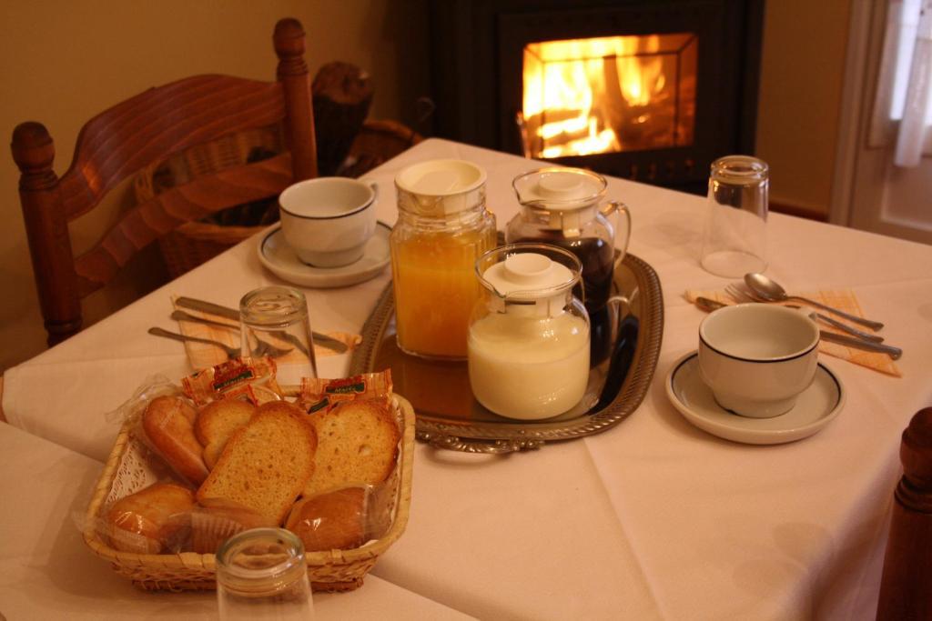 Hostal La Balquina Чинчон Екстер'єр фото