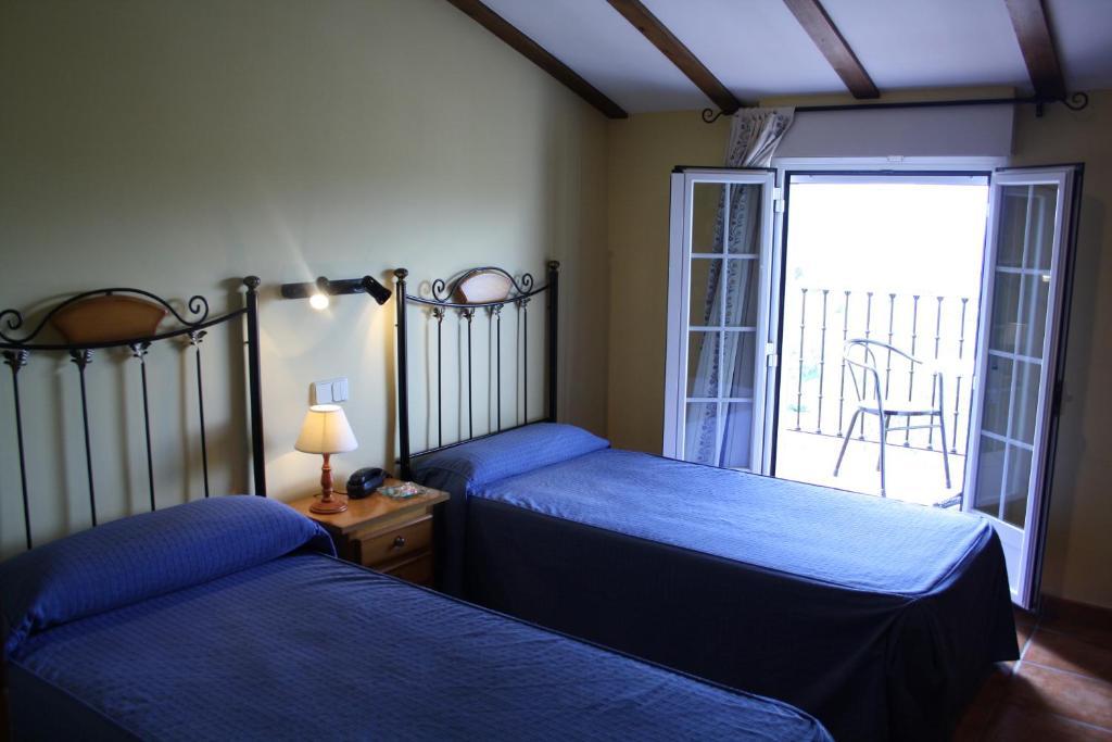 Hostal La Balquina Чинчон Екстер'єр фото