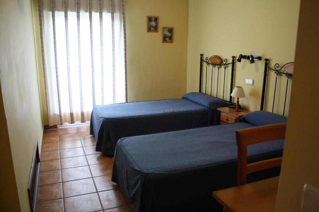 Hostal La Balquina Чинчон Екстер'єр фото