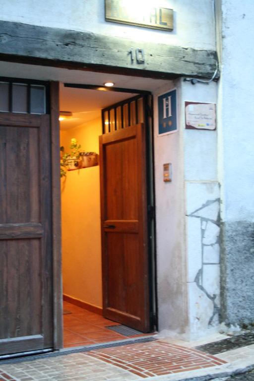 Hostal La Balquina Чинчон Екстер'єр фото
