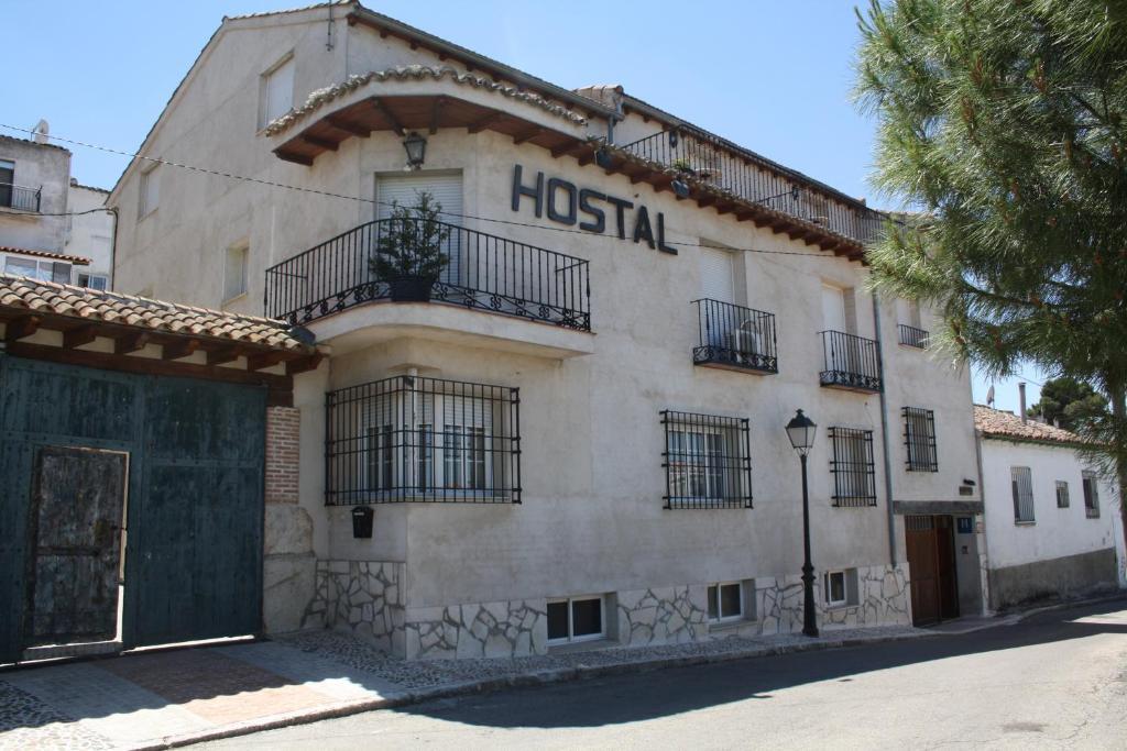Hostal La Balquina Чинчон Екстер'єр фото